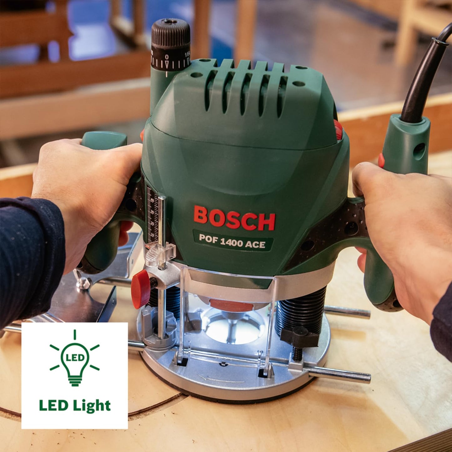 Bosch Oberfräse POF 1400 ACE (1.400 Watt, im Koffer)